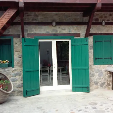 Ayios Kyriakos Апартаменты